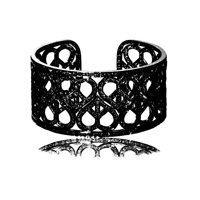 HCBS 18k white gold Heart Cuff Bracelet, 4.30ct